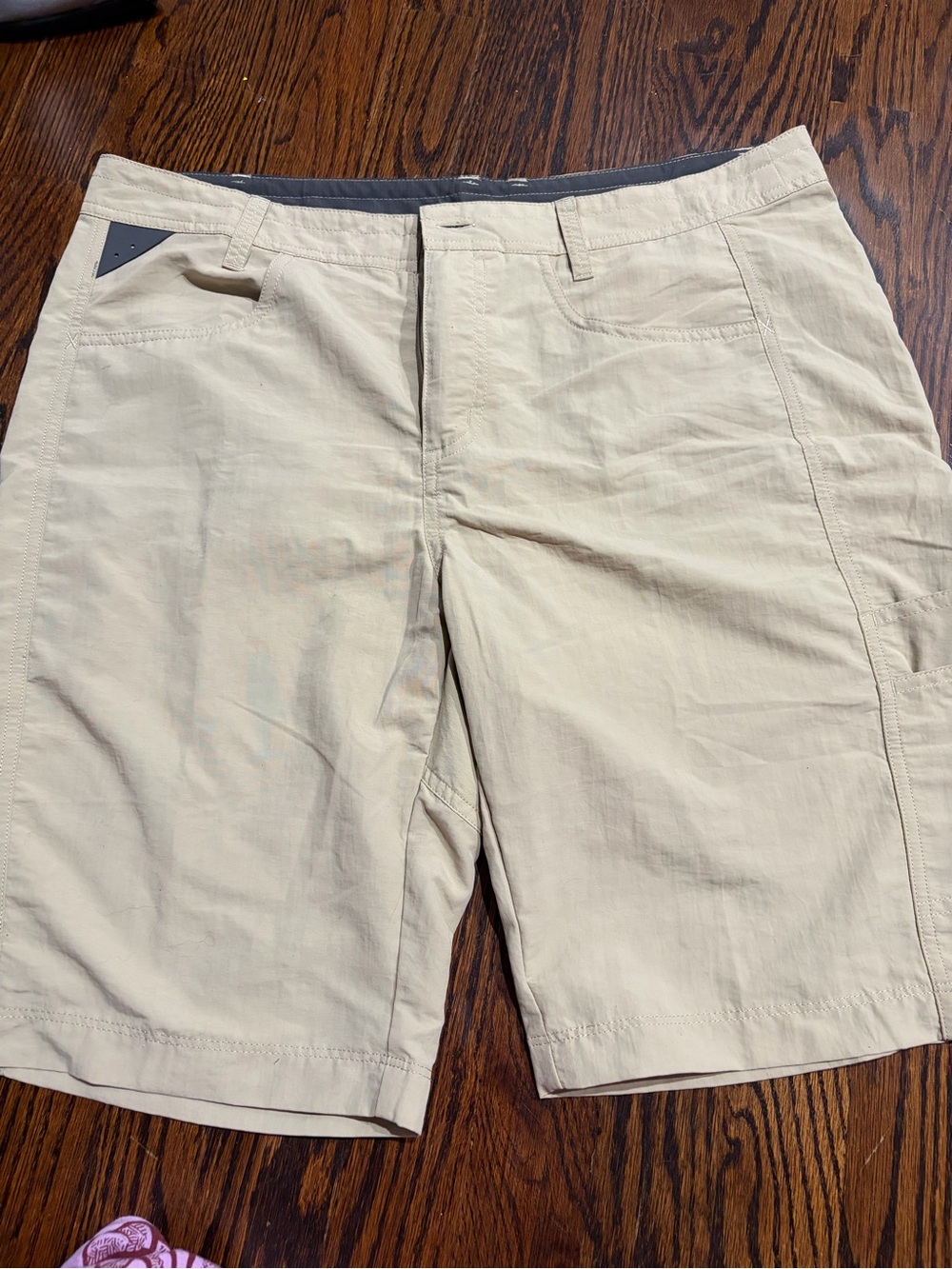 Patagonia Lightweight Cream/Tan Women's Athletic Shorts